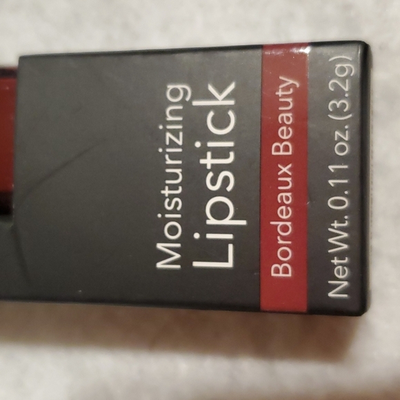 e.l.f. Moisturizing Silky Lipstick. Bordeaux Beauty - Deep Maroon. 0.11 oz./3.2g - Picture 2 of 8
